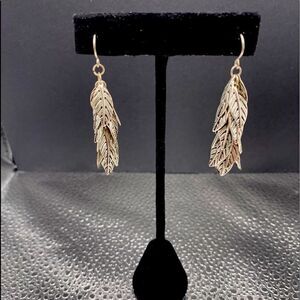 Silver multi-leaf dangle fishhook earrings